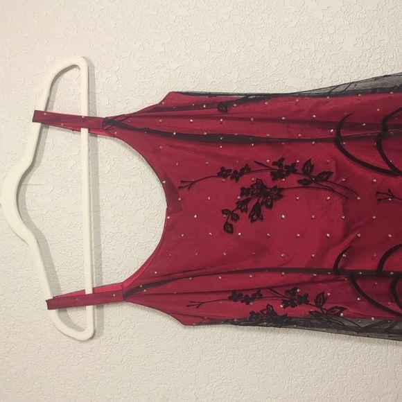 K studio collection vintage red sleeveless floral black lace midi dress - Picture 7 of 13